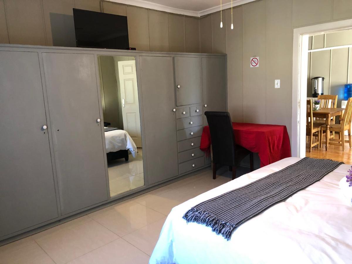 The Lavender Guesthouse ครูนชตัด ภายนอก รูปภาพ