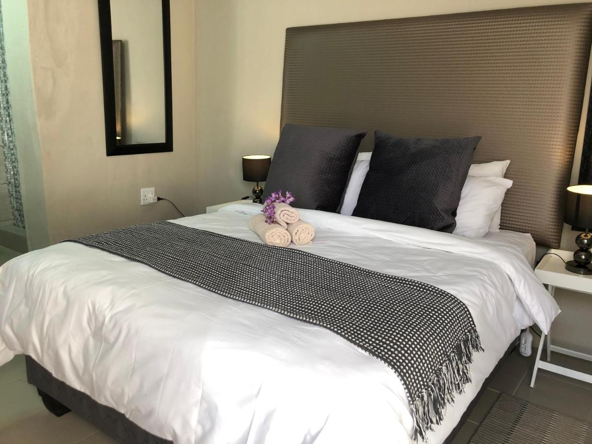 The Lavender Guesthouse ครูนชตัด ภายนอก รูปภาพ